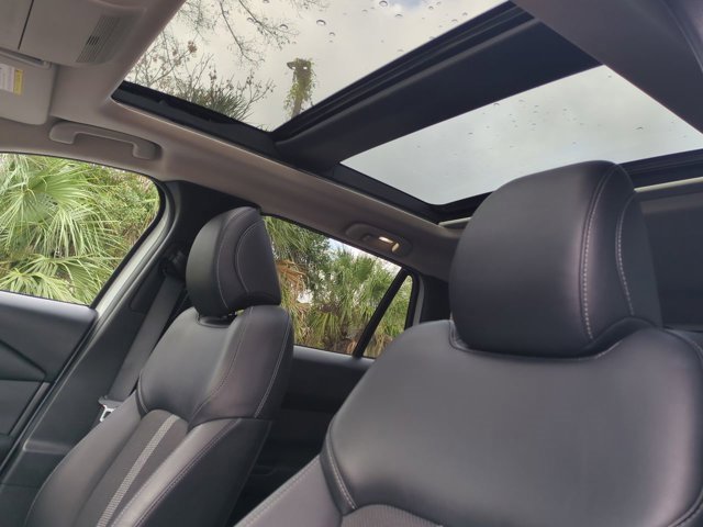 Used 2024 MAZDA CX-50 AWD 2.5 S w/ Premium Package image 19