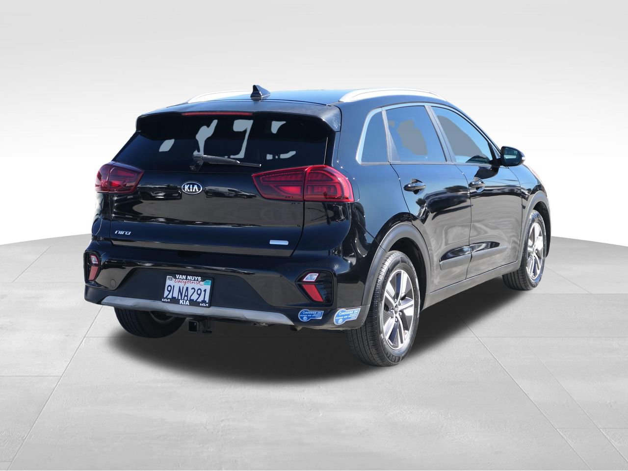 Used 2020 Kia Niro EX image 3