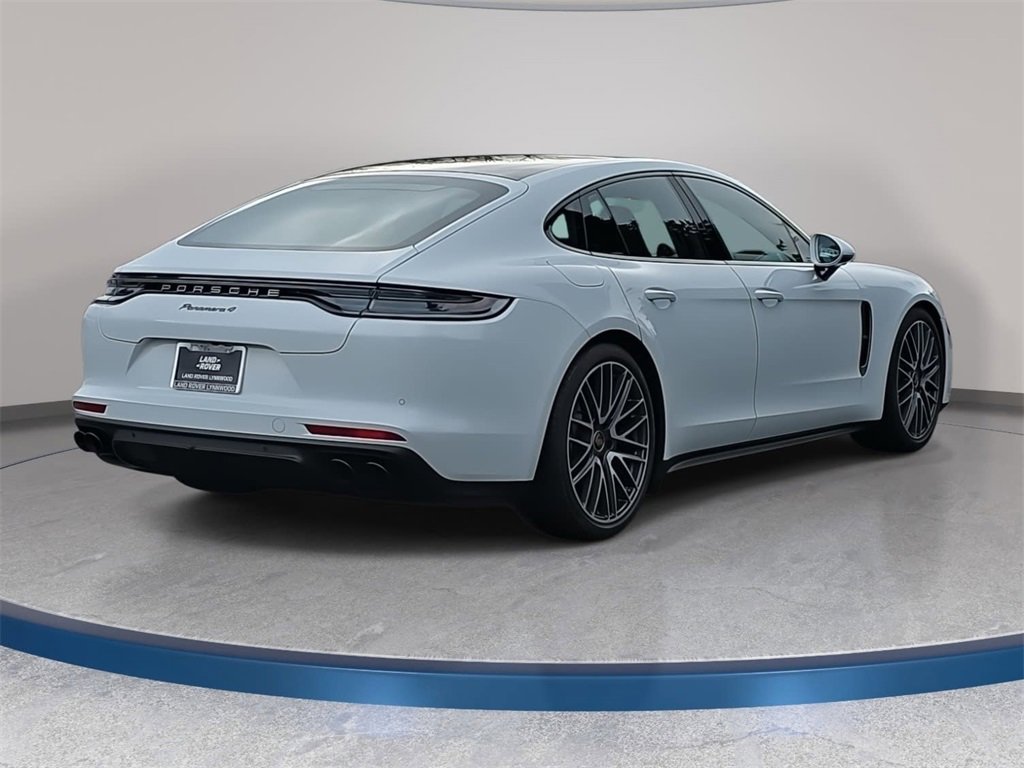 Used 2023 Porsche Panamera 4 Platinum Edition image 6