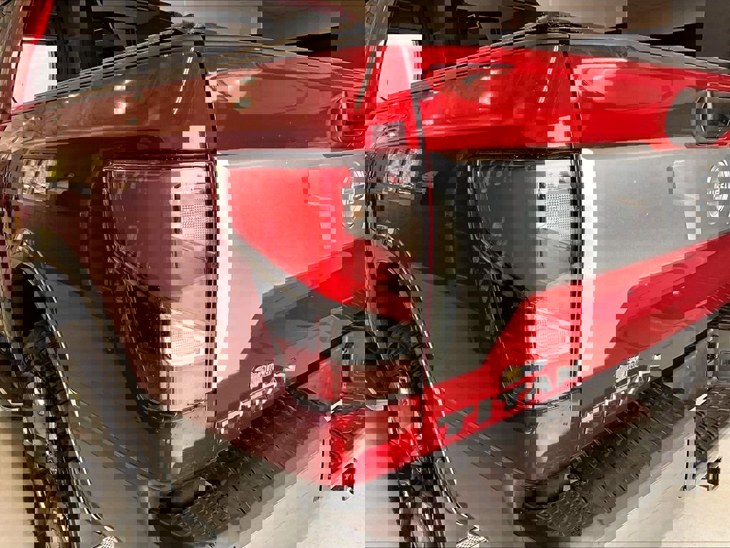 Used 2024 Nissan Titan Platinum Reserve w/ Moonroof Package image 26