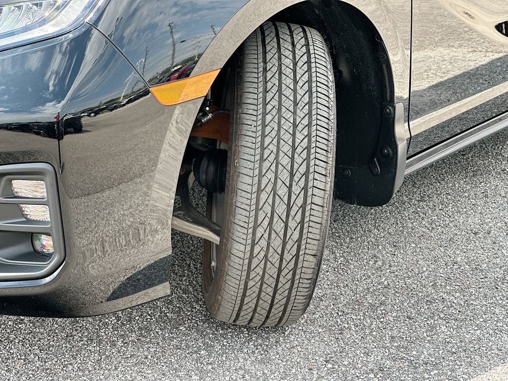 Used 2026 Honda Odyssey Touring image 25