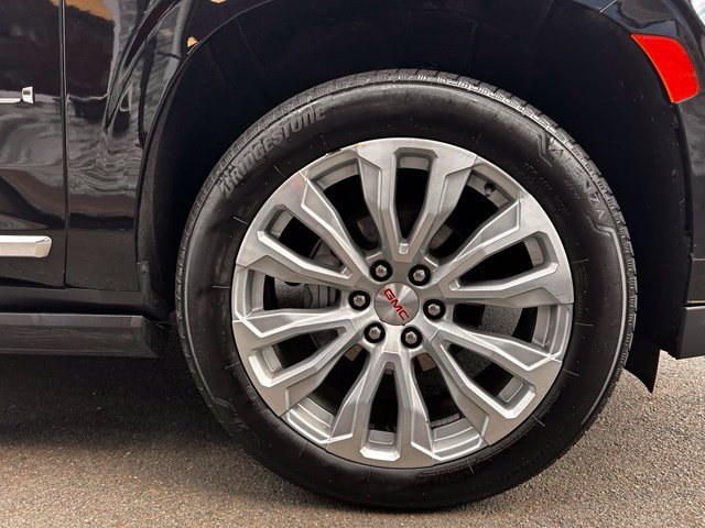 Used 2023 GMC Yukon Denali AWD/4WD image 38