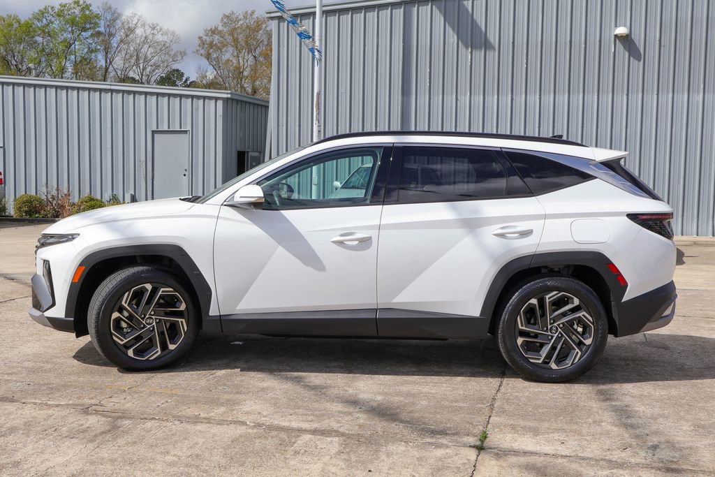 Certified 2025 Hyundai Tucson Limited image 26
