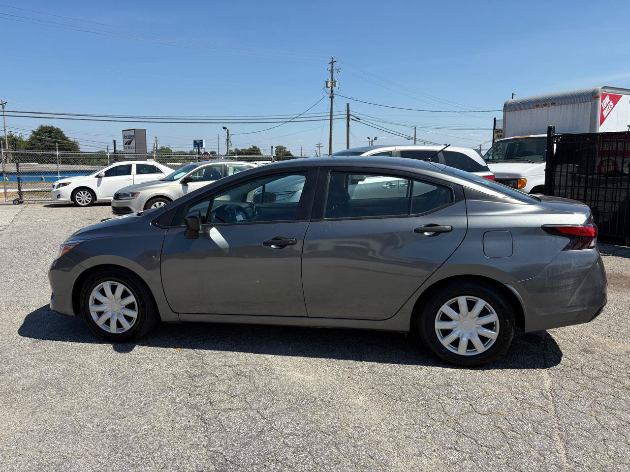 Used 2023 Nissan Versa S w/ Trunk Package FWD image 8