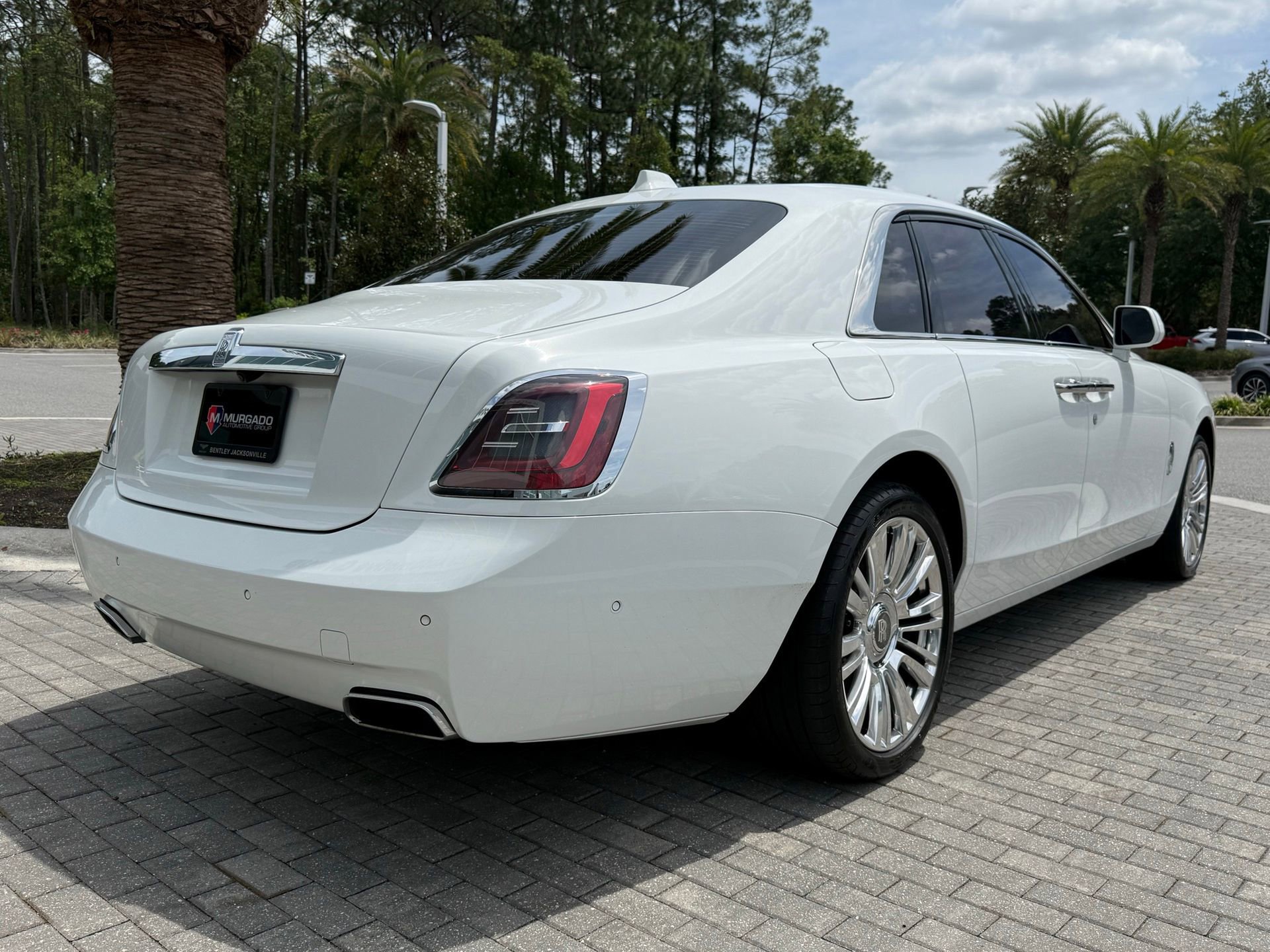 Used 2022 Rolls-Royce Ghost image 12