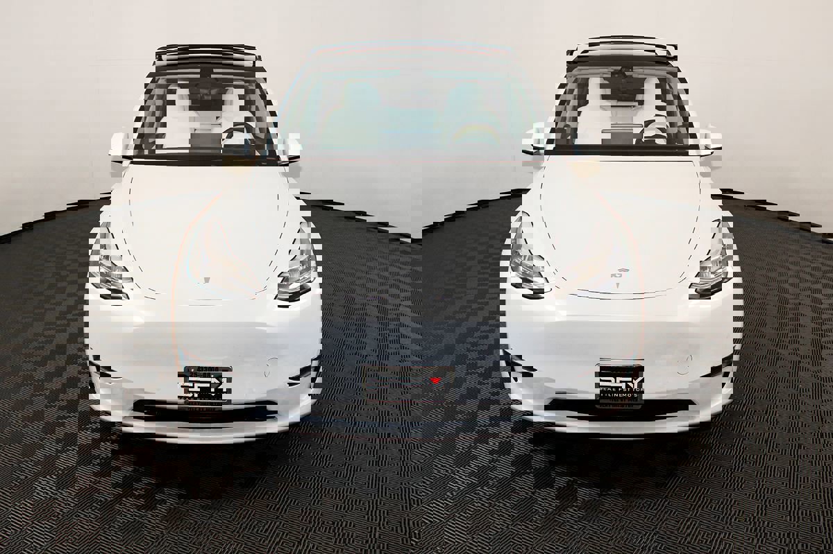 Used 2020 Tesla Model Y Long Range image 3