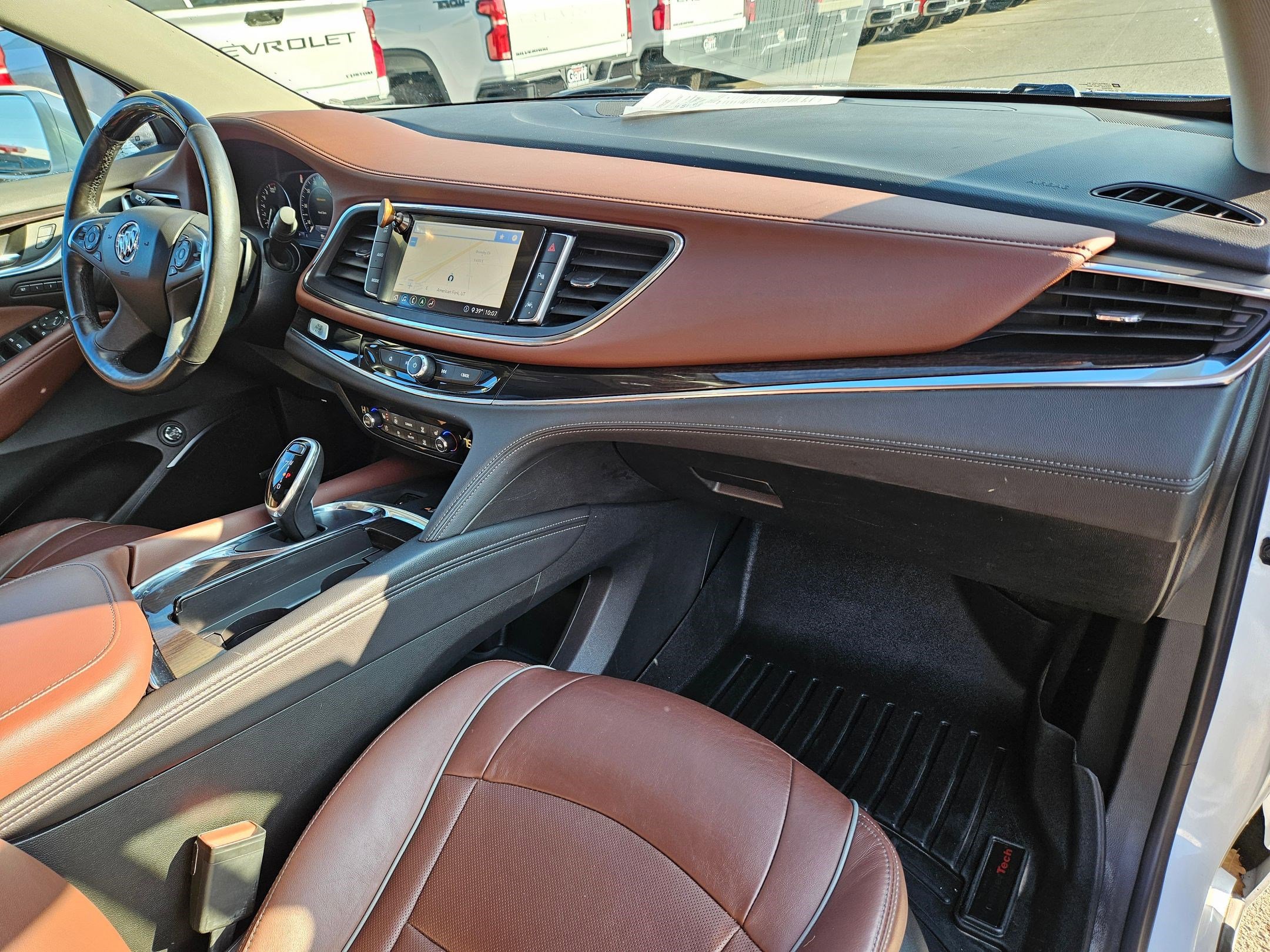 Used 2020 Buick Enclave Avenir w/ Avenir Technology Package image 34