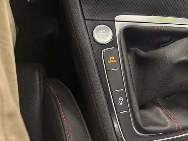 Used 2017 Volkswagen GTI Autobahn image 34