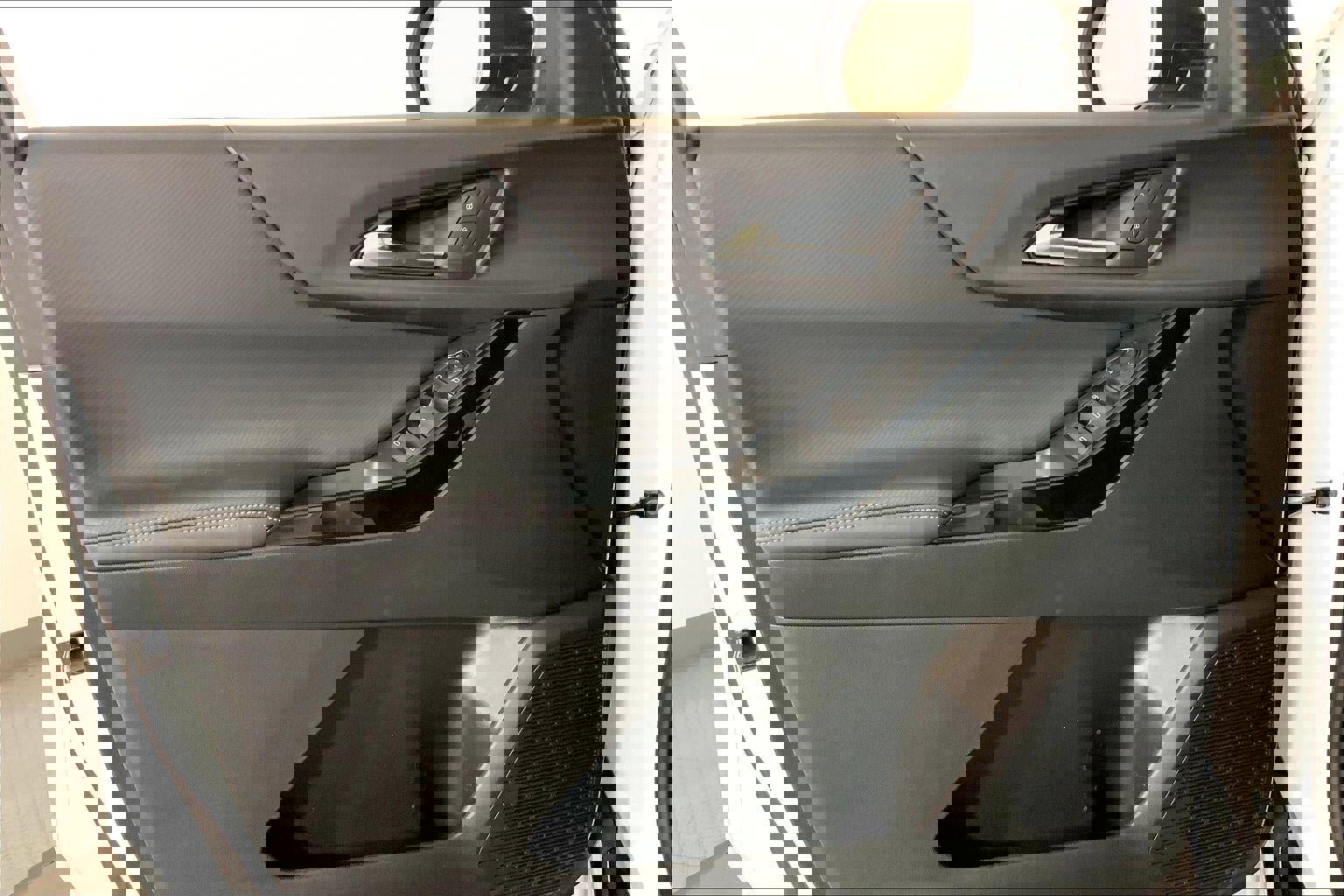 Used 2025 Chevrolet Equinox LT image 24