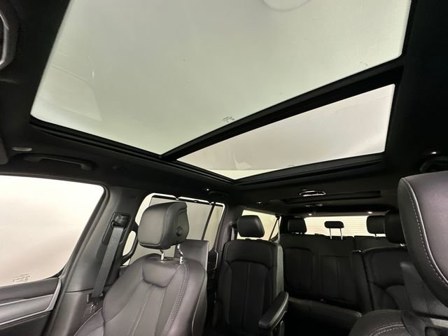New 2026 Jeep Grand Wagoneer L Limited AWD/4WD image 31