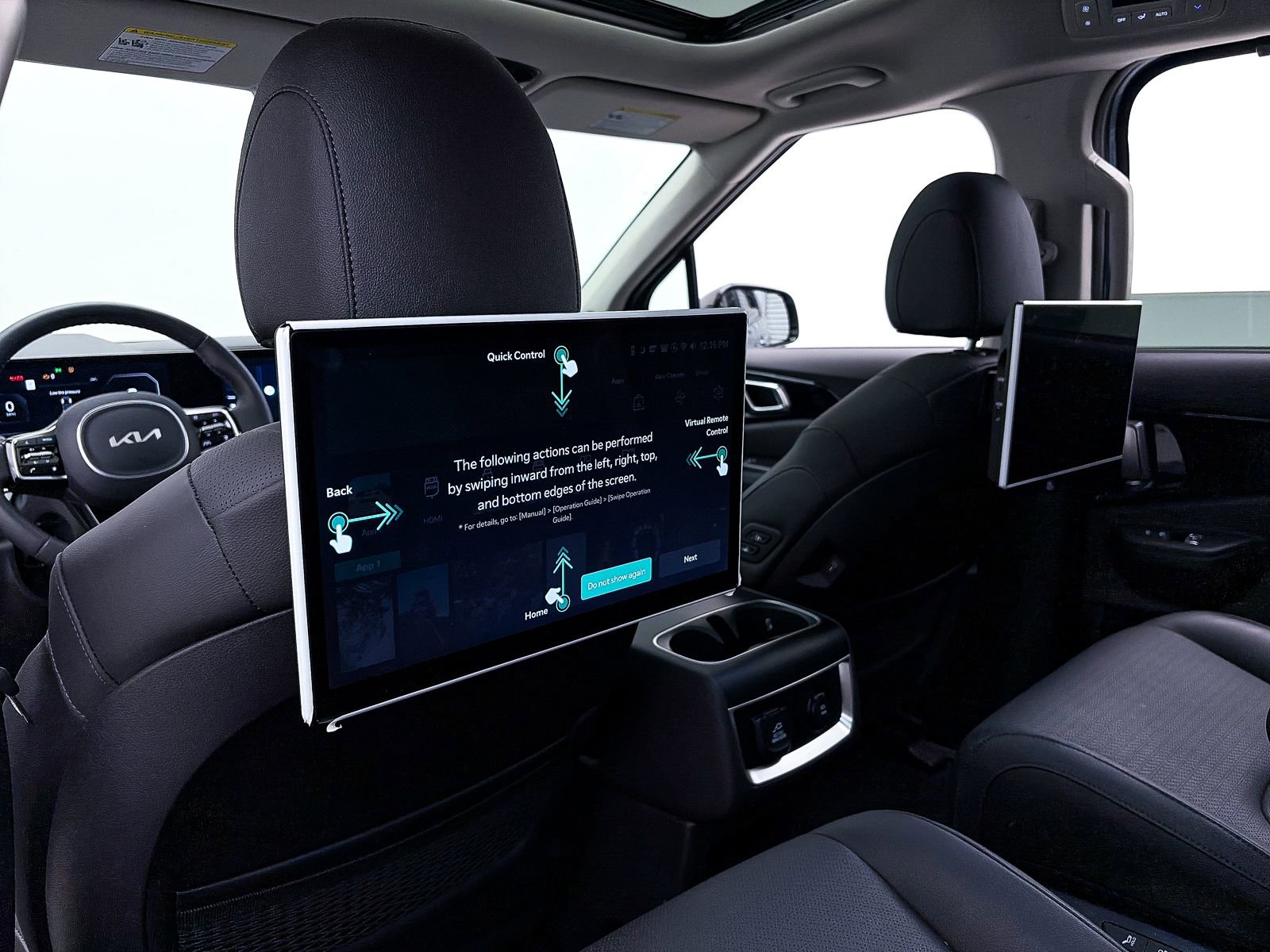 Used 2025 Kia Carnival image 8