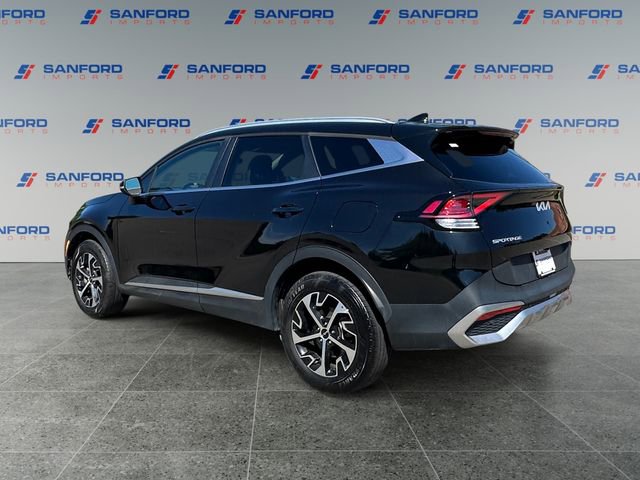 Used 2023 Kia Sportage EX AWD/4WD image 3