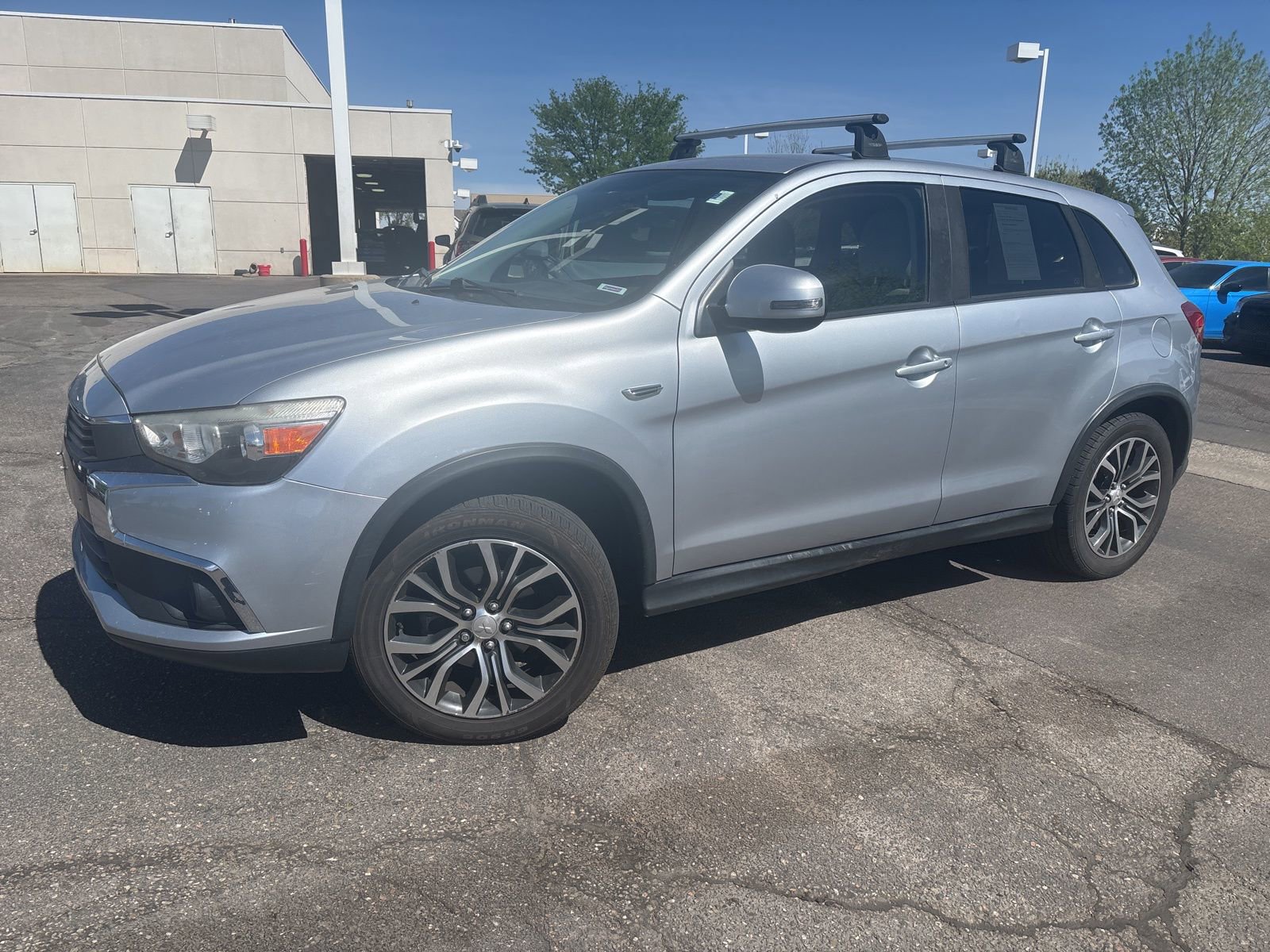Used 2017 Mitsubishi Outlander Sport ES AWD/4WD image 2