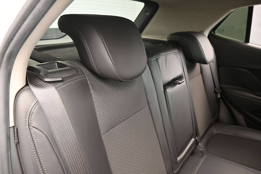 Used 2019 Buick Encore Preferred w/ Safety Package FWD image 34