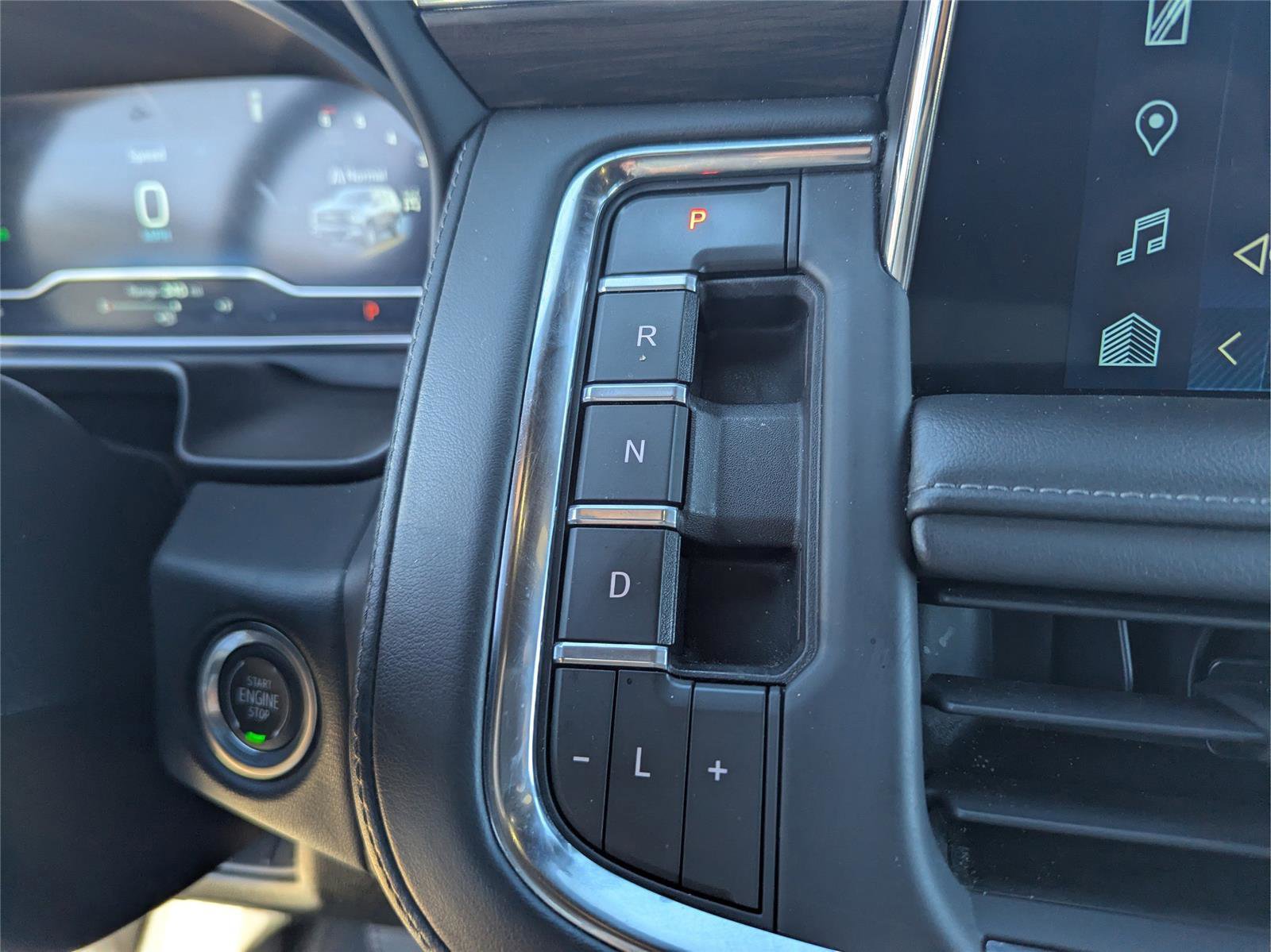 Used 2023 Chevrolet Tahoe LT image 24