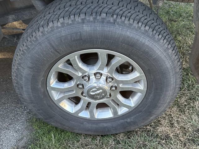 Used 2018 RAM 2500 Laramie w/ Convenience Group image 5