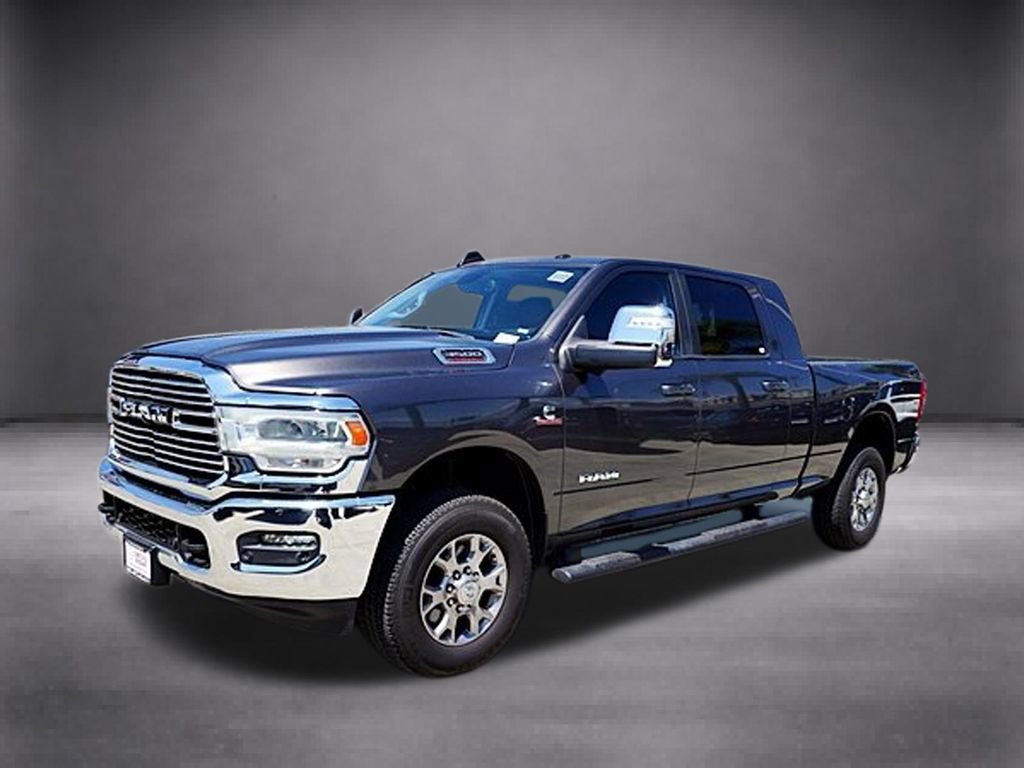 Used 2023 RAM 3500 Laramie AWD/4WD image 10