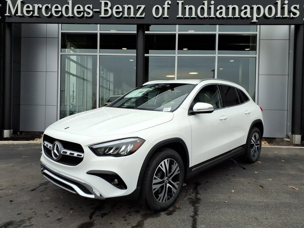 New 2026 Mercedes-Benz GLA 250 4MATIC image 1