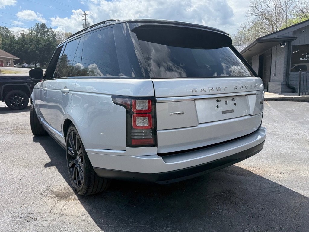 Used 2015 Land Rover Range Rover Supercharged image 28