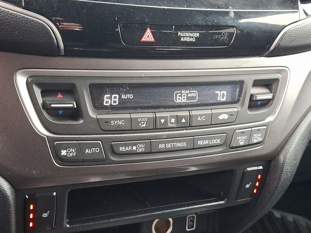 Used 2022 Honda Pilot Sport image 16