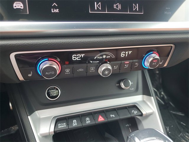 Used 2024 Audi Q3 2.0T Premium Plus w/ Premium Plus Package image 27