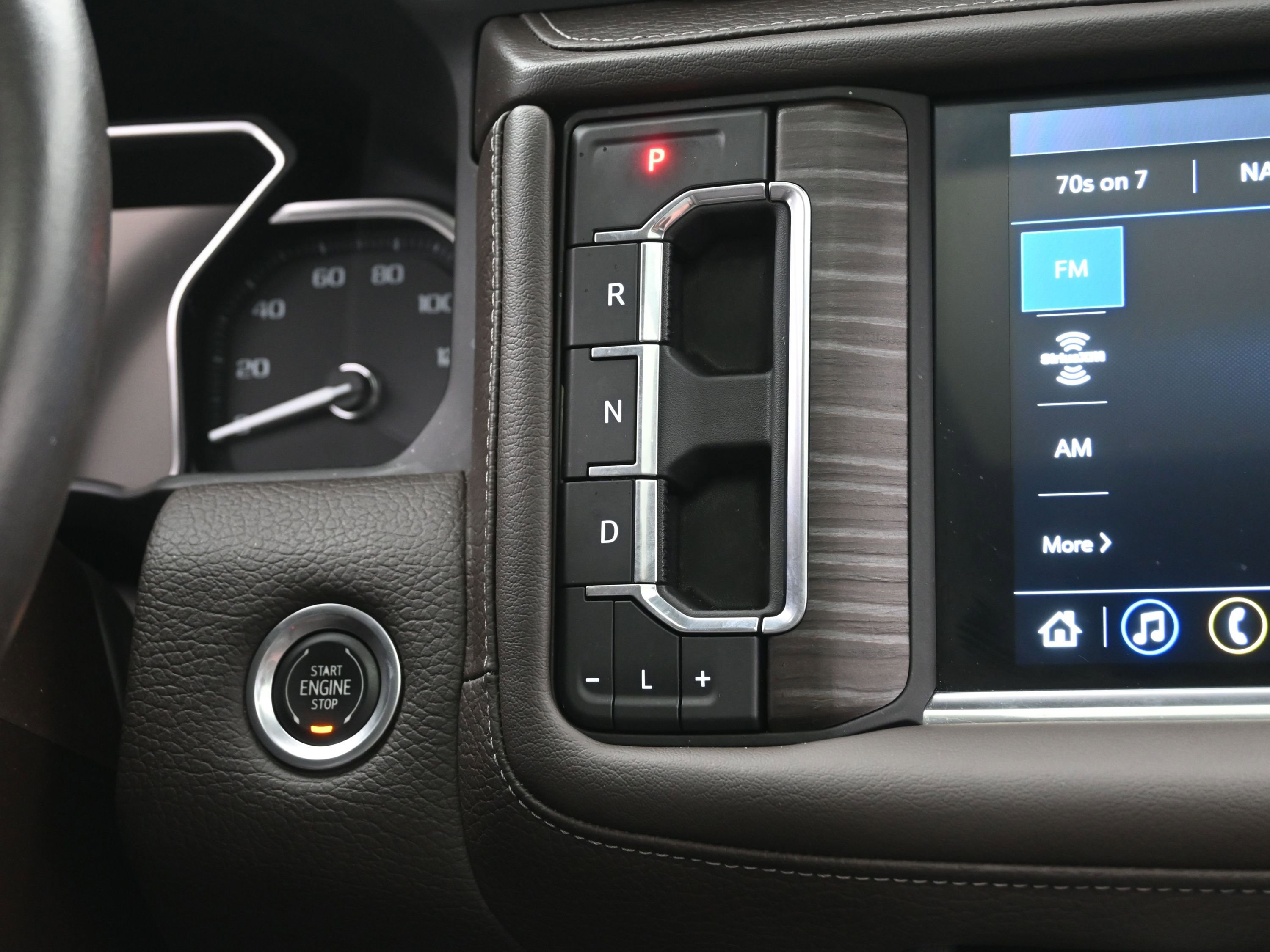 Used 2021 GMC Yukon Denali w/ Denali Ultimate Package image 29