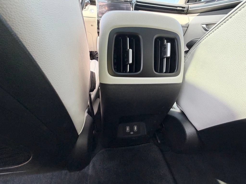 Used 2024 Hyundai Tucson Limited AWD/4WD image 24