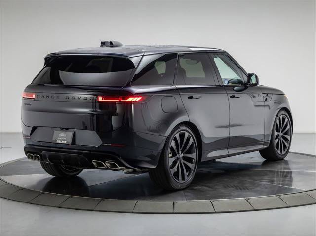 New 2026 Land Rover Range Rover Sport Dynamic SE AWD/4WD image 5