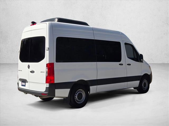 Used 2024 Mercedes-Benz Sprinter 2500 image 5