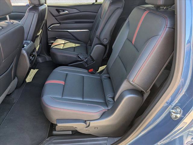 New 2026 Chevrolet Traverse RS FWD image 15
