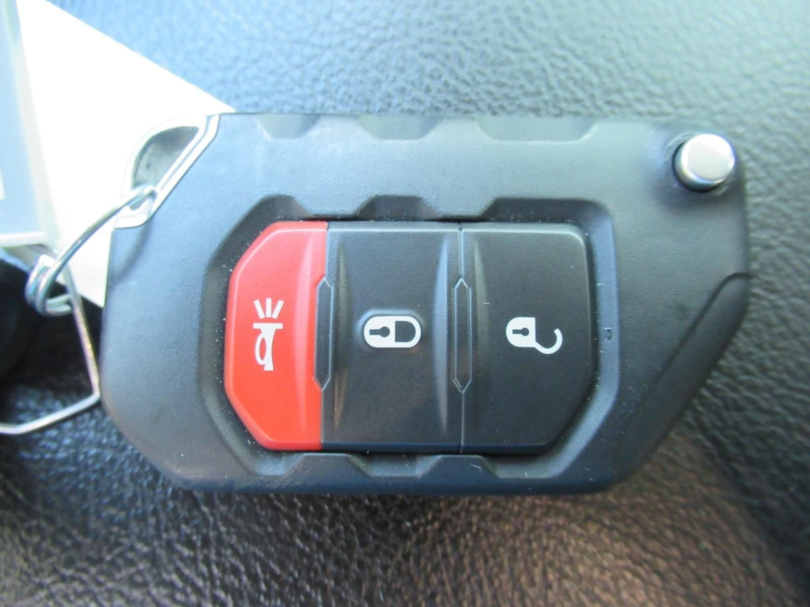 Used 2024 Jeep Wrangler Unlimited Sport AWD/4WD image 31
