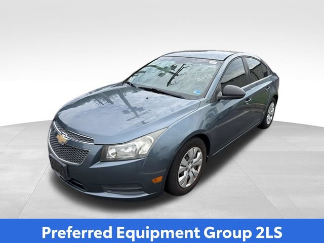 Used 2012 Chevrolet Cruze LS w/ Connectivity Package FWD image 11