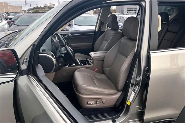Used 2022 Lexus GX 460 Premium image 18