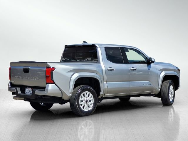 Used 2024 Toyota Tacoma SR5 w/ SR5 Upgrade Package image 4