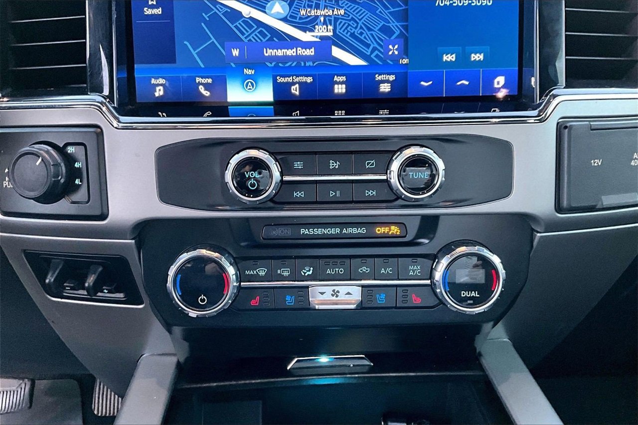 Used 2022 Ford F250 Lariat w/ Tremor Off-Road Package image 19