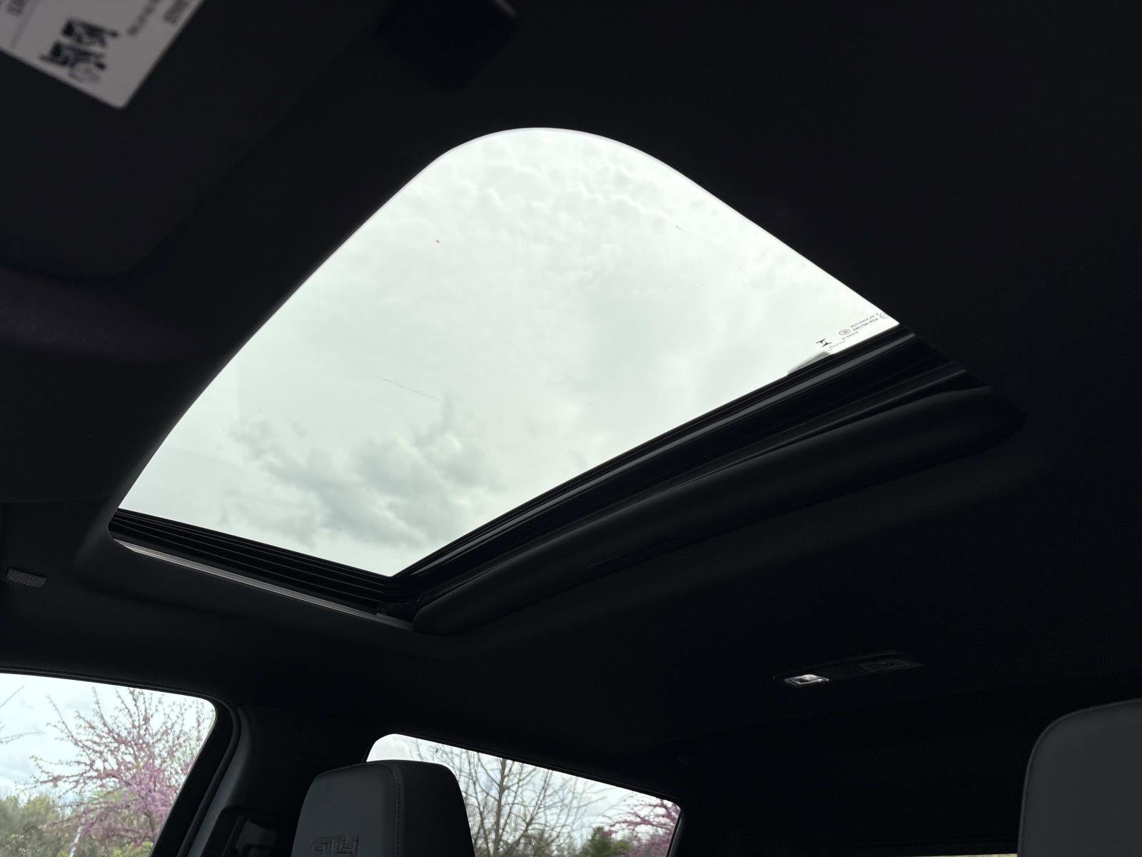 Used 2023 GMC Sierra 1500 AT4 w/ AT4 Premium Package image 18