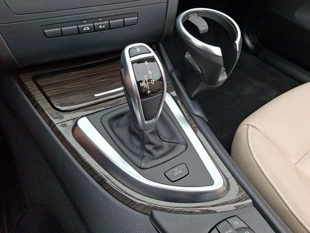 Used 2013 BMW 135i Convertible RWD image 18