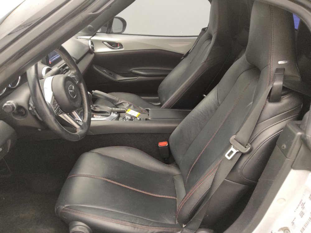Used 2019 MAZDA MX-5 Miata Grand Touring w/ Appearance Package RWD image 17