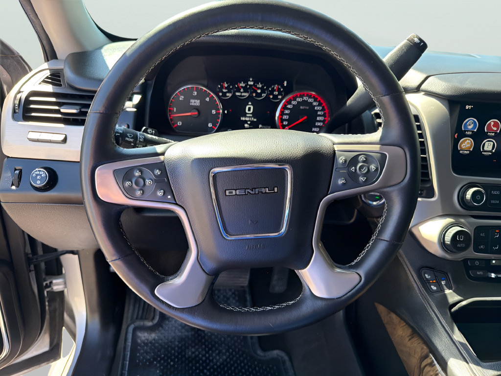 Used 2016 GMC Yukon XL Denali w/ Open Road Package RWD image 20