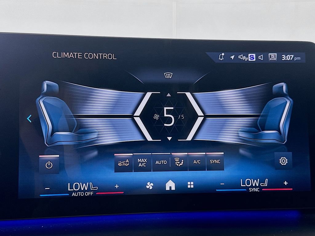 Used 2025 BMW 228i xDrive AWD/4WD image 27