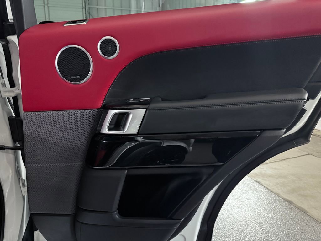 Used 2021 Land Rover Range Rover Sport HST image 26