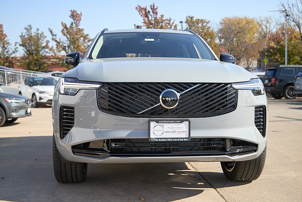 New 2026 Volvo XC90 B6 Ultra w/ Protection Package image 5