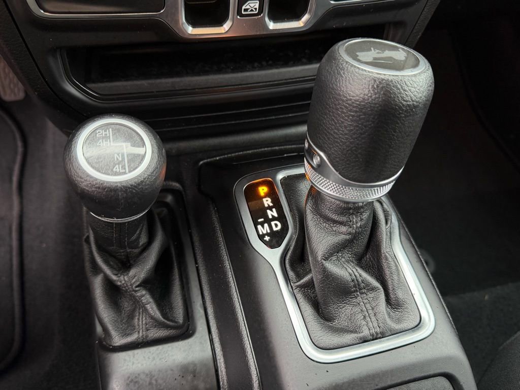 Used 2020 Jeep Wrangler Unlimited Sport S image 26