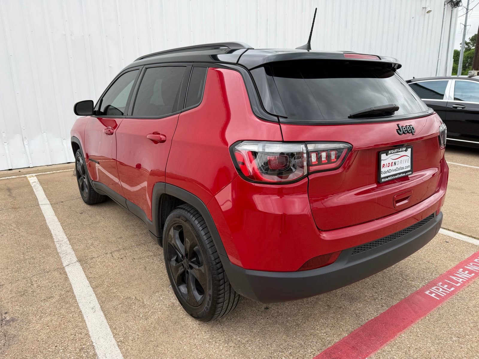 Used 2021 Jeep Compass Latitude w/ Sun and Sound Group image 4