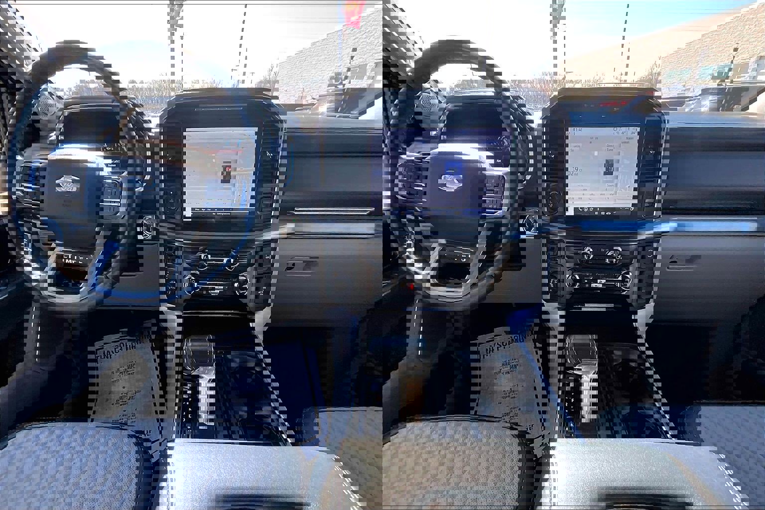 Used 2022 Ford F150 Limited image 16