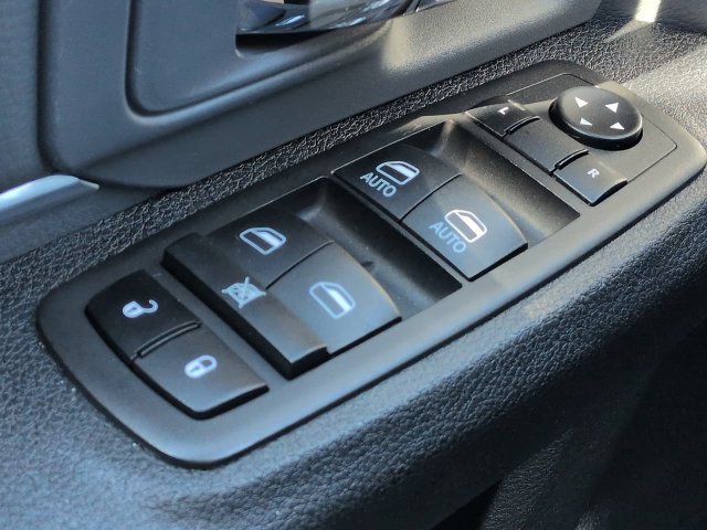 Used 2024 RAM 1500 Classic SLT AWD/4WD image 26