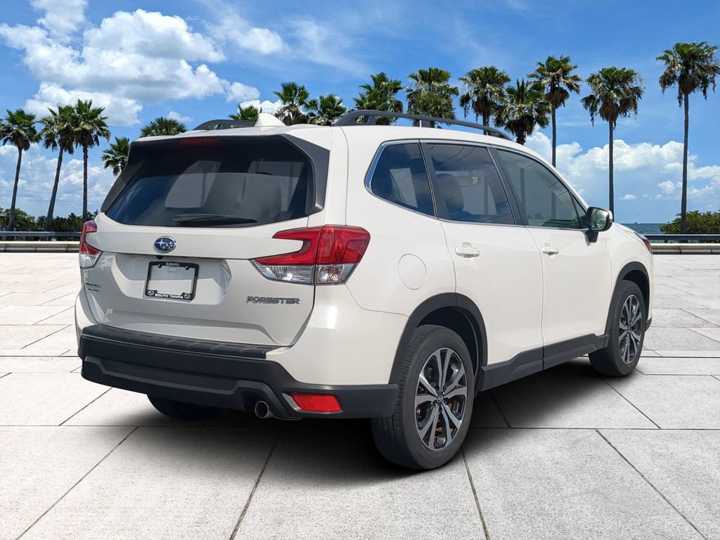 Certified 2023 Subaru Forester Limited AWD/4WD image 4