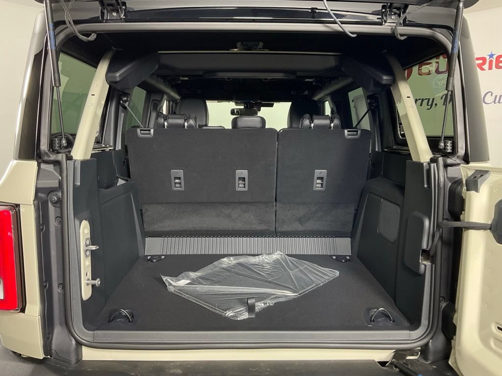 New 2026 Ford Bronco Outer Banks AWD/4WD image 11