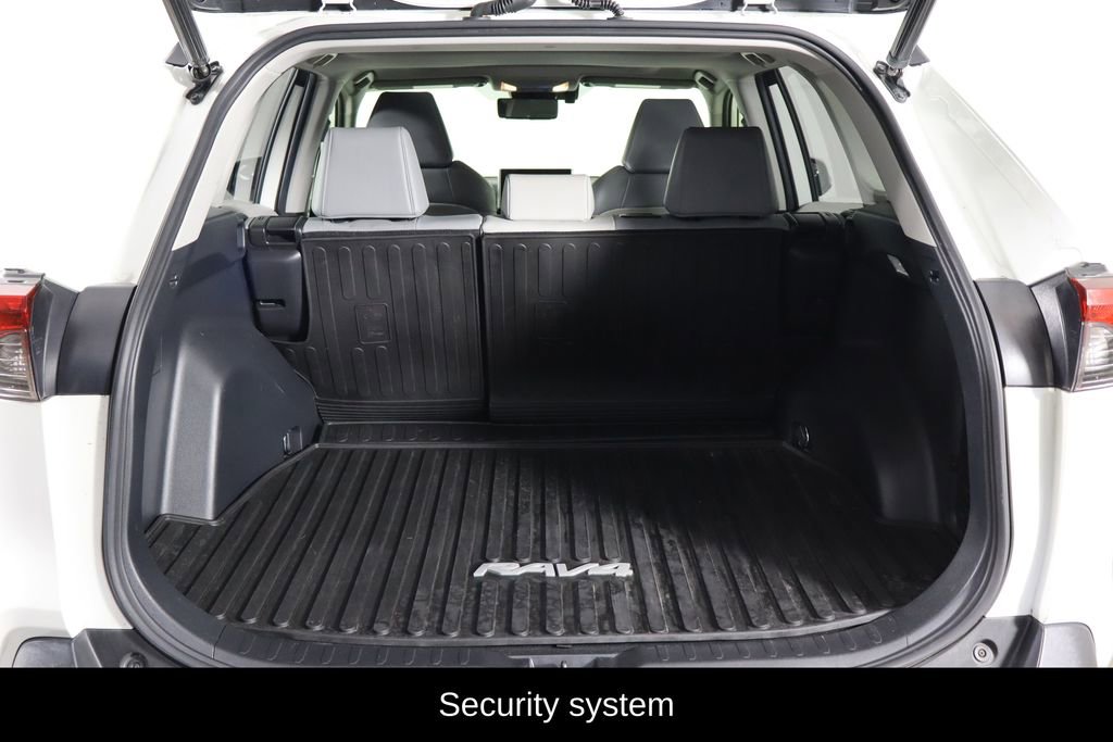 Used 2019 Toyota RAV4 Limited w/ Cold Weather Package image 17