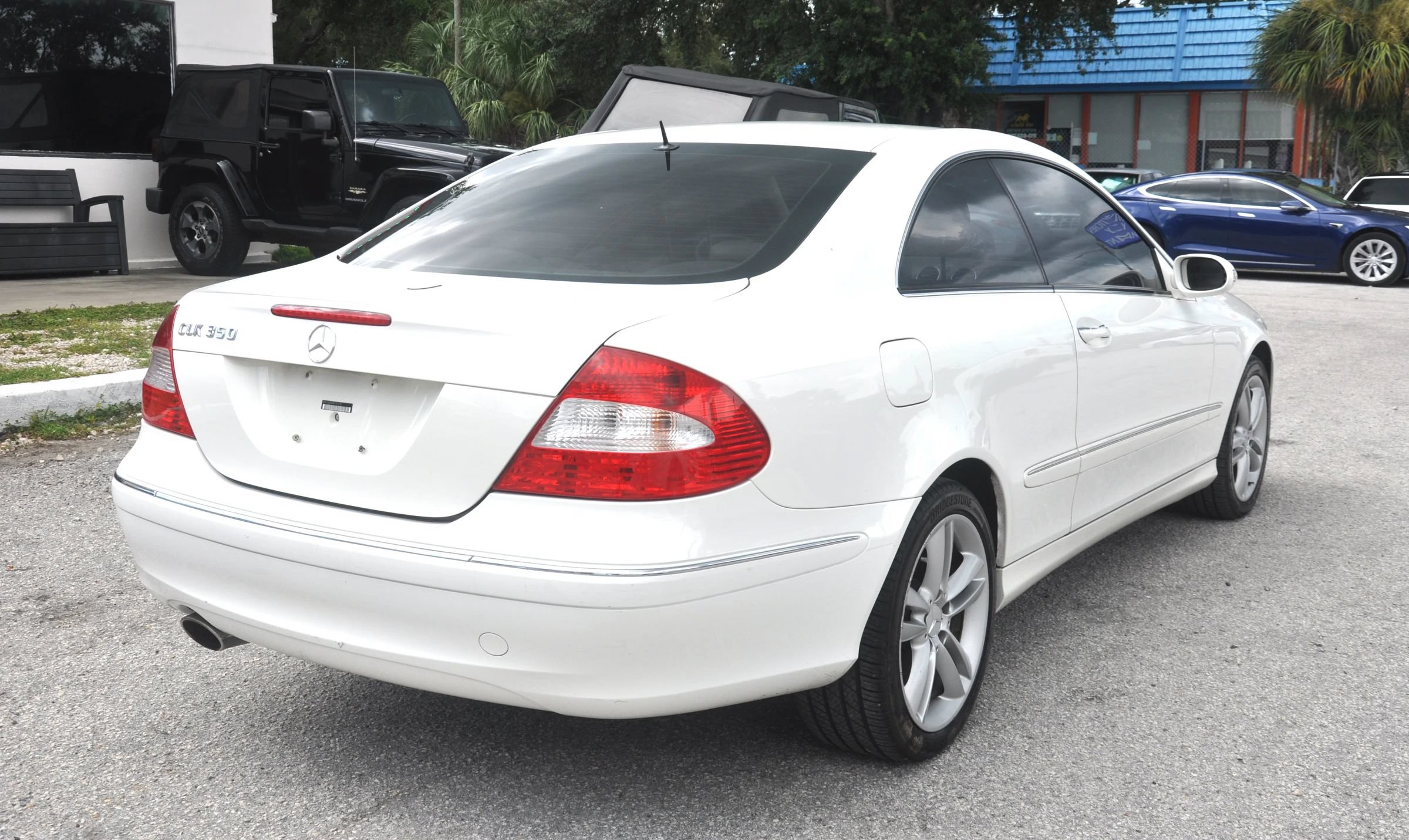 Used 2006 Mercedes-Benz CLK 350 Coupe image 10